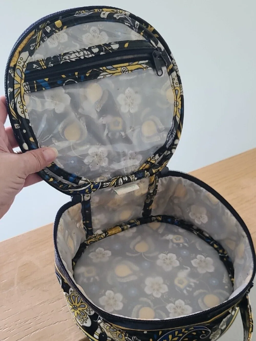 Vera Bradley Navy, Yellow & Blue Floral Round Cosmetic Case